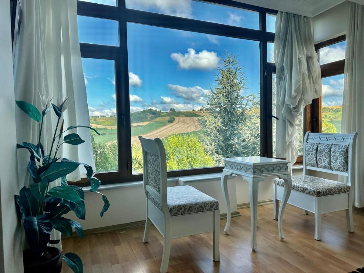 Otantik Havalimanina Yakin Villa Arnavutkoy Eksteriør billede